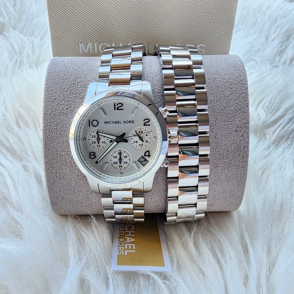 🎁Watch Michael kors original brand new with tag - Picture 6 of 10